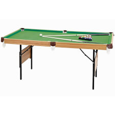 A side view of the Pureline snooker in Oak.