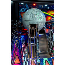 Star Wars Comic Art Premium playfield.