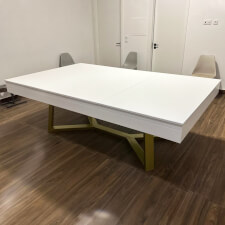 A Silverlight in white gloss with metal trim and top. 