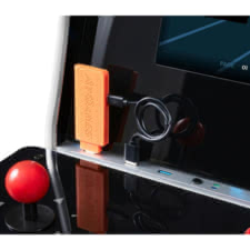 The USB connectivity in use on the Legends Ultimate.