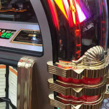 Rock-Ola Bubbler 90th anniversary Edition CD Jukebox Bubbles Detail
