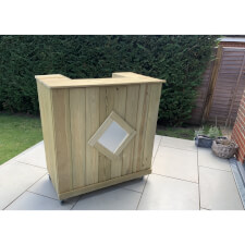 The Diamond Outdoor bar in a garden.