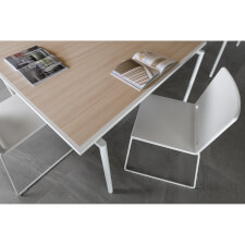 The Spider table used for a coffee break.