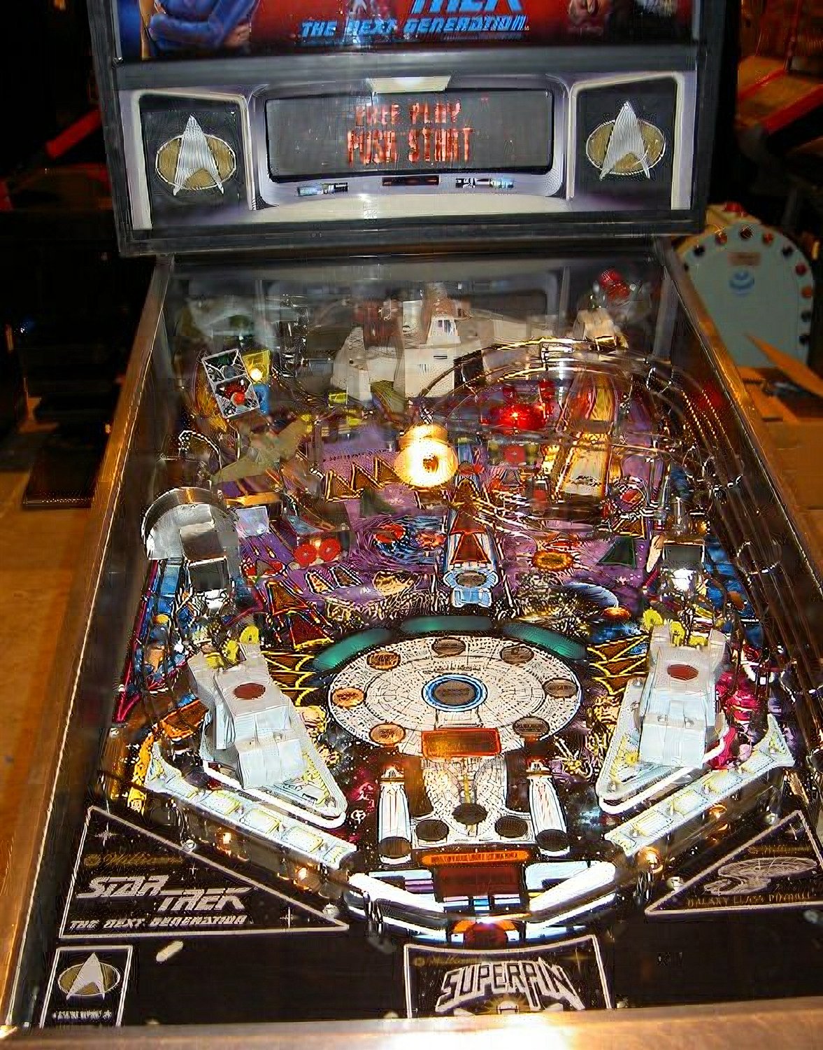 hjerte missil hjort Star Trek: The Next Generation Pinball Machine | Liberty Games