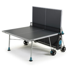 The Cornilleau 200X table tennis half open.