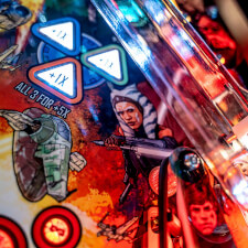The Mandalorian Pro pinball machine artwork details.