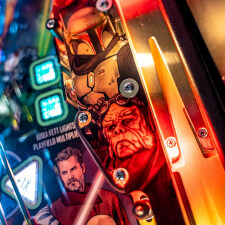 The Mandalorian Premium pinball cabinet details.