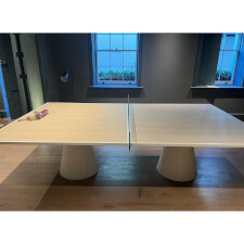 The Dada Indoor Tennis table side.