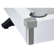 The protective metal cap on the White Kendo.