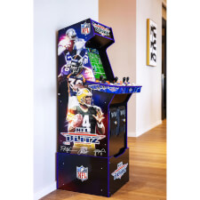 The NFL Blitz arcade.