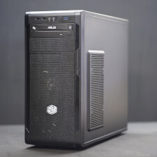 The HD Sports Simulator computer.