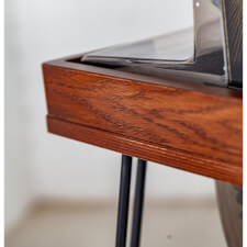 A detail of the Vinyl Beat.