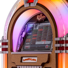 The Sound Leisure SL15 digital jukebox screen.