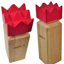 The Kub Pro king piece details.