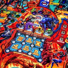 The Stern Venom LE Pinball Playfiel Details.