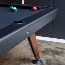 Diagonal Indoor Pool Table Foot.