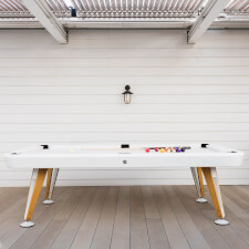 The Diagonal Outdoor in white.