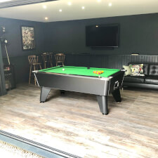 The GB Pro in Black with Green cloth.