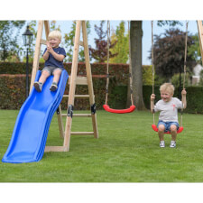 Kids playing in Ava Playground centre.