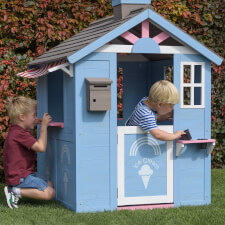 Kids playing in the Icecream playhouse.