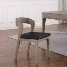 The optional chair available with the Malta.