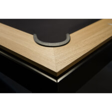 A detail of the top rail in oak.