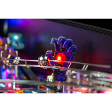 The Stern Uncanny X-Men Pinball Machine In Action!