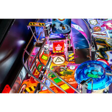 The Stern Uncanny X-Men Pinball Machine In Action!