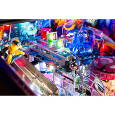 The Stern Uncanny X-Men Pinball Machine In Action!