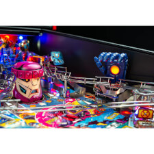 The Stern Uncanny X-Men Pinball Machine In Action!