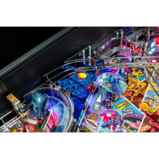 The Stern Uncanny X-Men Pinball Machine In Action!