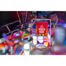 The Stern Uncanny X-Men Pinball Machine In Action!