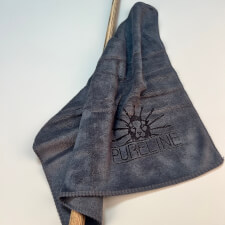 The Pureline Pool Cue Towel In Action!