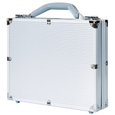 The Shield Aluminium Pool Ball Cary Case closed.