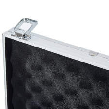 The Shield Aluminium Pool Ball Cary Case lock.