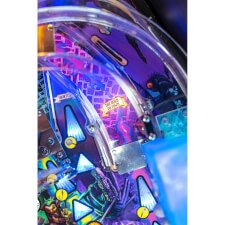The Playfield Features of the Stern Dungeons & Dragons: The Tyrant's Eye Pinball Machine