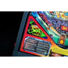 The Cabinet Badge of the Stern Dungeons & Dragons: The Tyrant's Eye Premium Pinball Machine