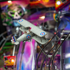 The Stern King Kong: Myth of Terror Island Premium Pinball Machine features.