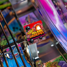 The Stern King Kong: Myth of Terror Island Premium Pinball Machine features.