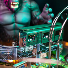 The Stern King Kong: Myth of Terror Island Premium Pinball Machine features.