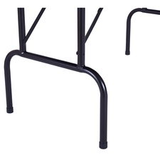 The legs on the Tekscore folding poker table.