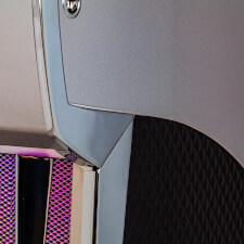 Sound Leisure Streamliner Rocket Vinyl Jukebox cabinet details.