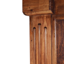 A detail of the carving on the 1550 home bar.