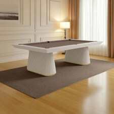 The Fryda with Taupe cloth.