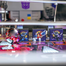 The Transformers: More Than Meets The Eye Limited Edition Pinball Machine Artwork by Stern.