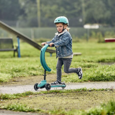 A Kid Using the Ride-ezy Hector Helmet.