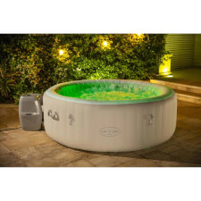 The Paris Hot Tub.