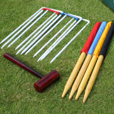 The Garden Games Longworth 4 players Croquet Pieces.