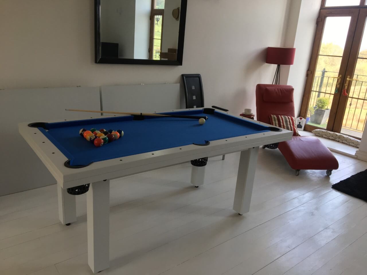 amalfi pool dining table