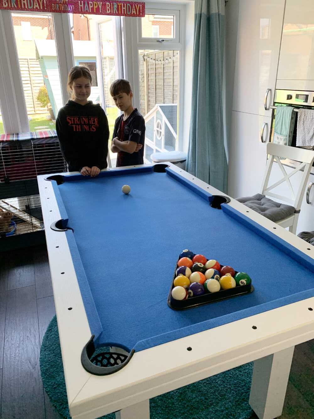 amalfi pool dining table